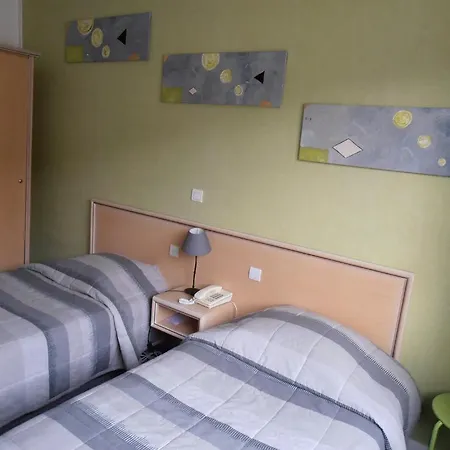 Le Crystal Hotell