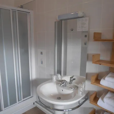 Hotell Le Crystal Amiens